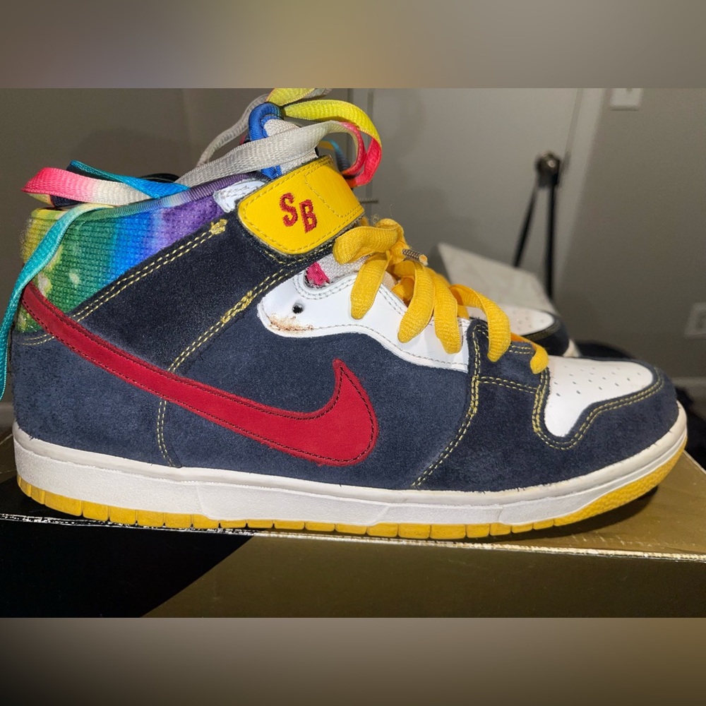Nike Dunk Mid Pro SB Sneakers